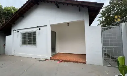 Casa com 2 quartos para alugar na rua 45, 882, boa esperança, cuiabá por r$ 2.800