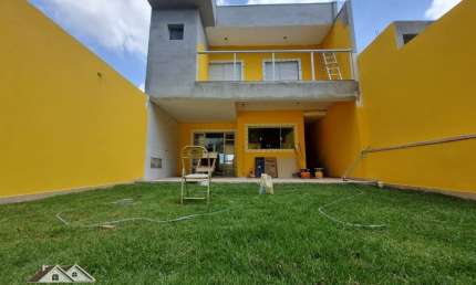 Sobrado novo de 3 suítes e 3 vagas no Jardim dos Abreus !