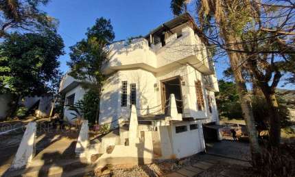 Casa com 4 quartos à venda na Rua Atílio Thomazzi, 137, Laranjeiras, Caieiras