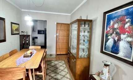 Conforto e sofisticação pra sua família em um apto moderno e decorado. Confira!