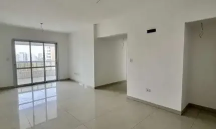 Apto no canto do forte com vista panorâmica e sacada gourmet a 1 quadra da praia