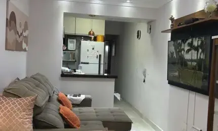 Apartamento 1 dormitório canto do forte 1 quadra da praia com elevador e garagem