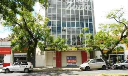Sala comercial para alugar na Avenida São Pedro, 844, São Geraldo, Porto Alegre, 40 m2 por R$ 750