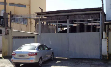 Barracão / Galpão / Depósito para alugar na Rua Coronel Dico de Barros, 232, Navegantes, Porto Alegre, 68 m2 por R$ 2.000