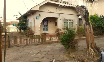 Casa com 3 quartos à venda na Parana, Av, Navegantes, Porto Alegre