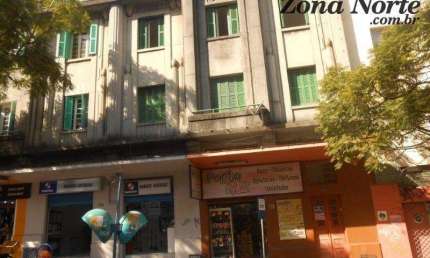 Apartamento com 3 quartos para alugar na Avenida Borges de Medeiros, 970, Centro, Porto Alegre, 83 m2 por R$ 1.300
