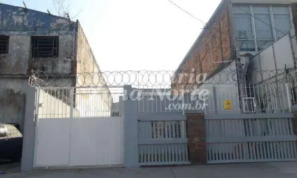 Casa comercial com 2 salas para alugar na Avenida Pernambuco, 381, Navegantes, Porto Alegre por R$ 2.600