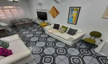 Casa com 3 quartos à venda na Rua Dinamarca, 637, Taboão, São Bernardo do Campo