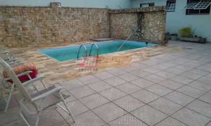 Casa Térrea no Bairro Rudge Ramos em São Bernardo do Campo