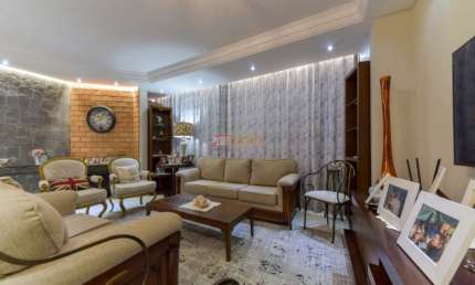 Casa com 3 quartos para alugar na Rua Lamartine Ventura, 166, Nova Petrópolis, São Bernardo do Campo