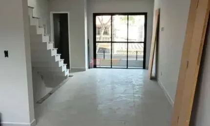 Sobrado Novo no Bairro Jardim Santo Alberto em Santo André