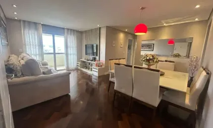 Apartamento no Bairro Jardim Santo Antônio em Santo André