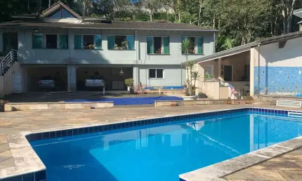 Chácara no Condomínio Jardim Club de Campo em Santo André