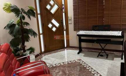 Casa com 3 quartos à venda na Rua Laureano, 487, Vila Camilópolis, Santo André