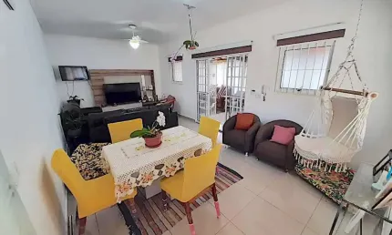 Casa com 2 quartos à venda na Avenida Das Garoupas, 196, Parque Marinho, Mongaguá