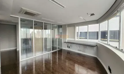 Sala Comercial no Bairro Santa Terezinha em São Bernardo do Campo