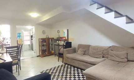 Casa com 4 quartos à venda na Rua Silvinha Teles, 216, Vila Camilópolis, Santo André