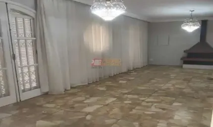 Casa com 4 quartos para alugar na Rua Paquequer, 124, Santa Maria, Santo André