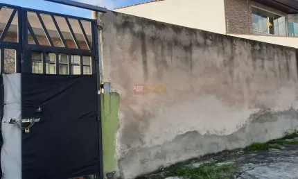 Terreno à venda na Rua Dom Silvério Pimenta, 327, Vila Scarpelli, Santo André