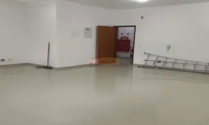 Sala Comercial no Bairro Jardim São Caetano em São Caetano do Sul.