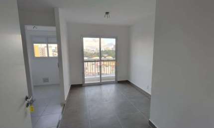 Apartamento no Bairro Santa Terezinha em Santo André