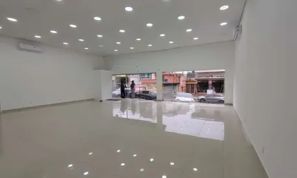 Salão Comercial no Bairro Santa Maria em Santo André