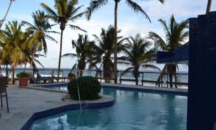 venda Excelente Casa frente a praia quase particular Busca vida Camaçari