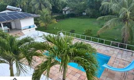Casa a venda no Encontro das Aguas 4 suítes - Estilo portuguesa