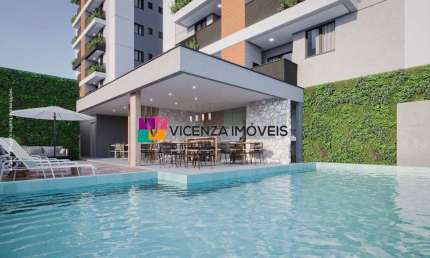 Apartamento giardino á venda com 2 quartos, sendo uma suíte, bairro Glória, Joinville/SC.