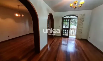 Amplo apartamento para alugar em santa maria  03 dormitórios  garagem bairro dor