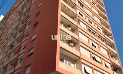 Apartamento amplo centralíssimo 3 dormitórios dependência de empregada
