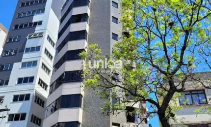Apto 03 dormitórios suíte terraço sacada churrasqueira e garagem de santa maria