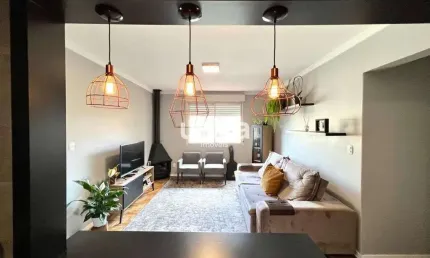Apartamento reformado de 03 dormitórios, sendo 01 suíte