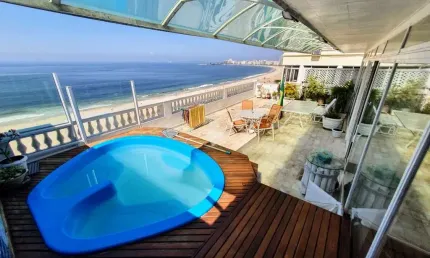Cobertura com 4 quartos à venda em Copacabana, Rio de Janeiro  por R$ 9.800.000