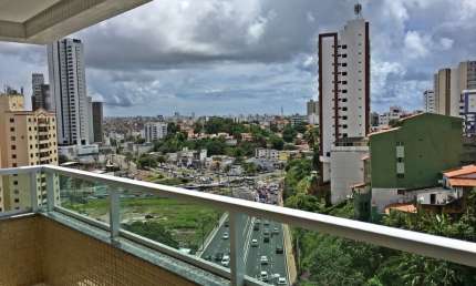 Oportunidade no Rio Vermelho- Apartamento 3/4 com 2 Suítes -102m²