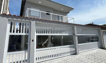 Casa com 2 quartos à venda na Rua Tupiry, 180, Tupiry, Praia Grande