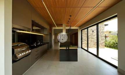 Casa em condomínio fechado com 4 quartos à venda na Oscar Niemeyer, 995, Vila do Golf, Ribeirão Preto por R$ 2.200.000