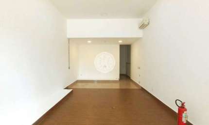 Ponto comercial para alugar na Avenida Maria de Jesus Condeixa, 600, Jardim Palma Travassos, Ribeirão Preto por R$ 2.800