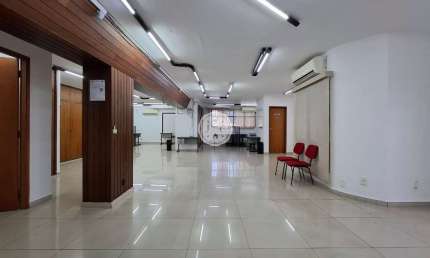 Sala comercial para alugar na Rua Itapura, 594, Jardim Paulista, Ribeirão Preto por R$ 5.000
