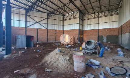 Barracão / Galpão / Depósito para alugar na Rua Álvaro Abranches Lopes, 111, Vila Abranches, Ribeirão Preto por R$ 13.000