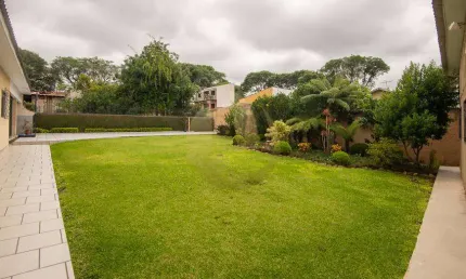 Terreno à venda na Rua Luiz Parigot de Souza, Portão, Curitiba