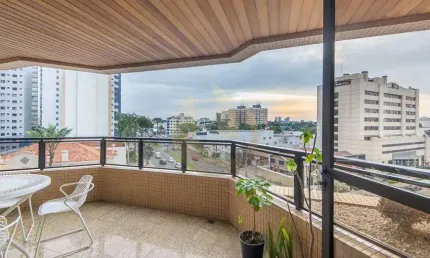 Apartamento com 4 quartos à venda na Avenida Visconde de Guarapuava, Batel, Curitiba