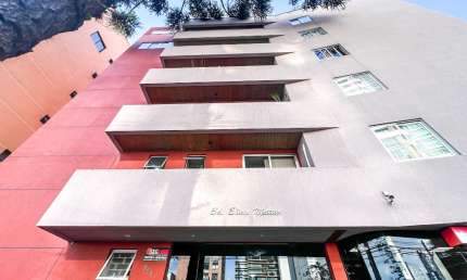 Apartamento com 3 quartos para alugar na Rua Campos Sales, 771, Alto da Glória, Curitiba