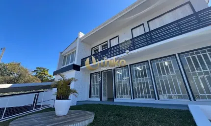 Casa comercial com 8 salas para alugar na Avenida Vicente Machado, 1670, Batel, Curitiba