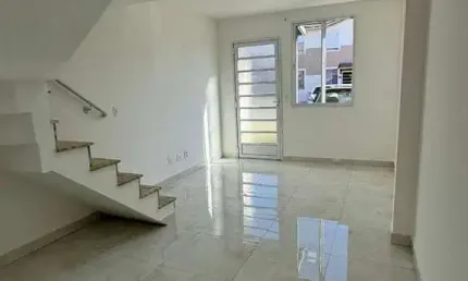 Sobrado com 2 dormitórios à venda, 54 m² por R$ 360.000,00 - Jardim Nova Cidade - Guarulhos/SP