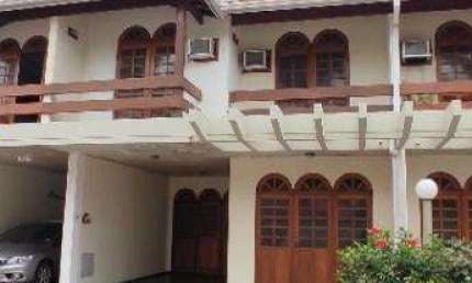 Casa com 3 Quartos para alugar, 155 m² por R$ 6.363/mês - Camboinhas - Niterói/RJ