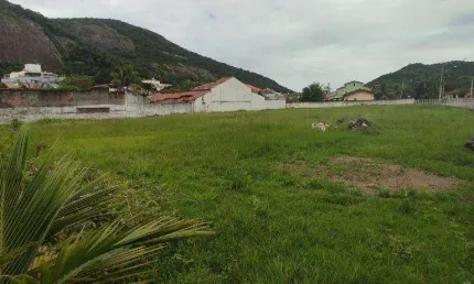 Área à venda, 3000 m² por R$ 3.000.000,00 - Itaipu - Niterói/RJ