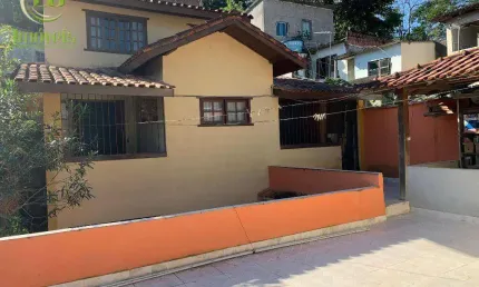 Casa com 3 dormitórios à venda, 150 m² por R$ 250.000,00 - Serra Grande - Niterói/RJ