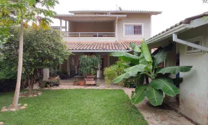 Casa com 5 quartos à venda, 284 m² por r$ 1.350.000 - itaipu - niterói/rj