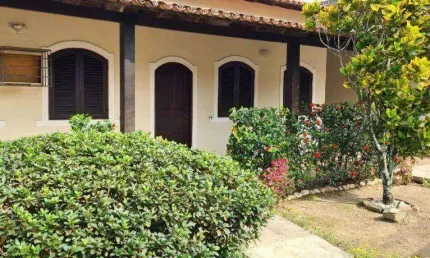 Casa com 3 quartos à venda por r$ 580.000 - piratininga - niterói/rj